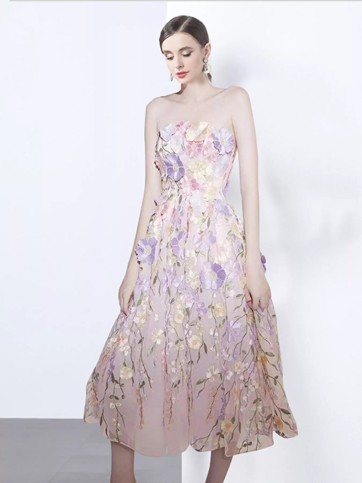 Strapless Floral Applique Midi Dress (7)