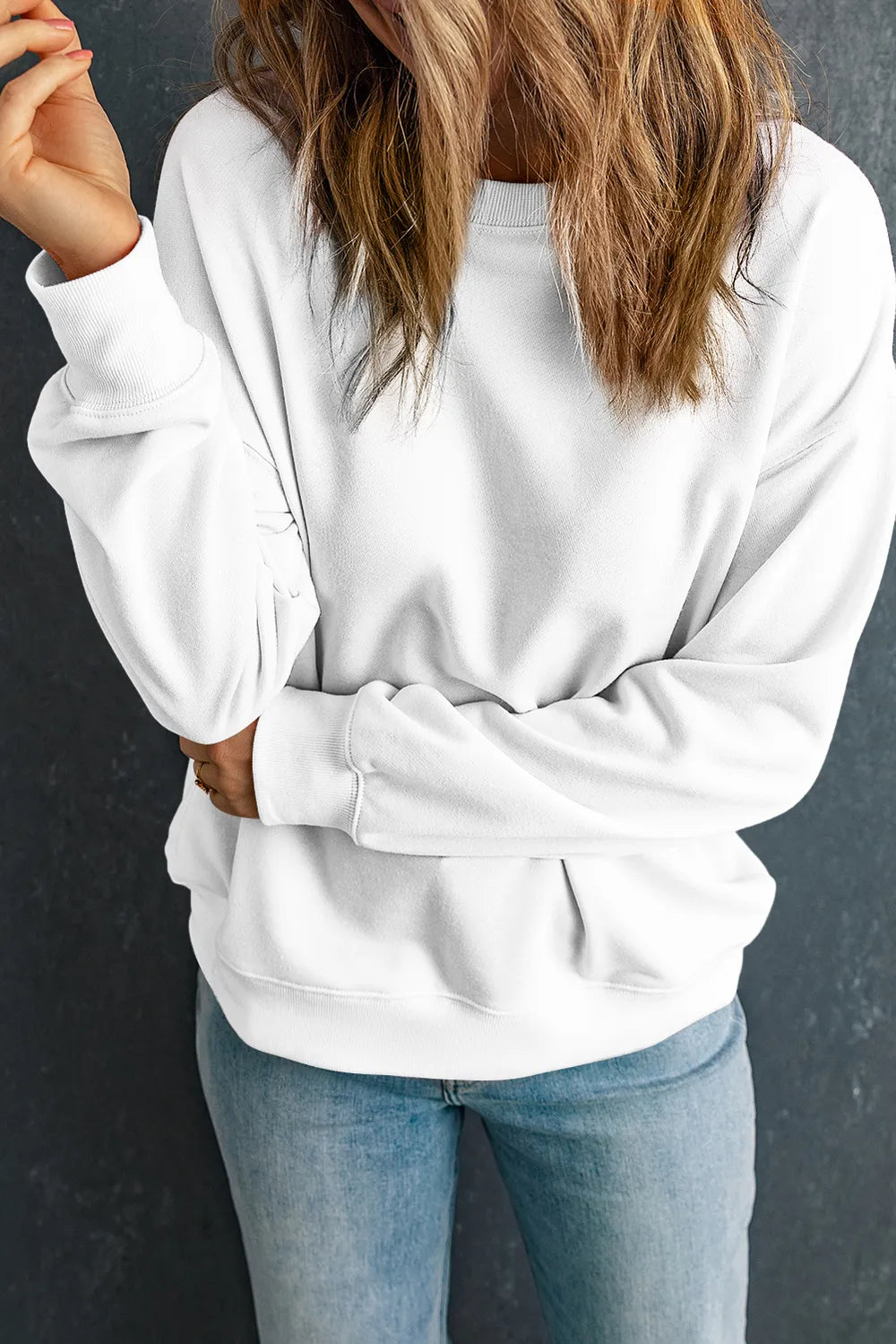 Round Neck Dropped Shoulder Sweatshirt (2)