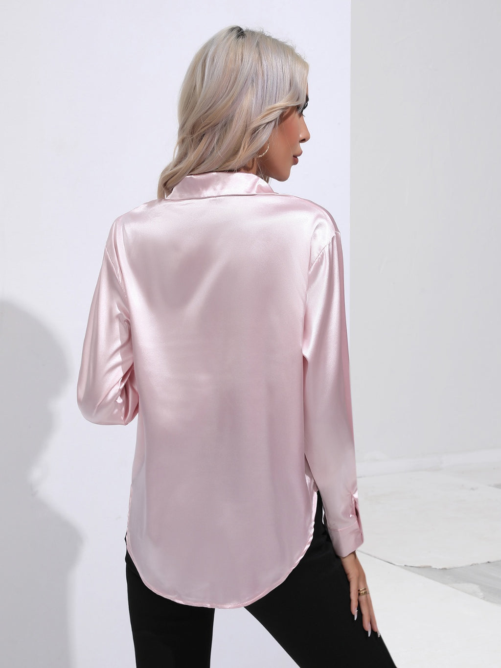Collared Neck Buttoned Long Sleeve Shirt (2)