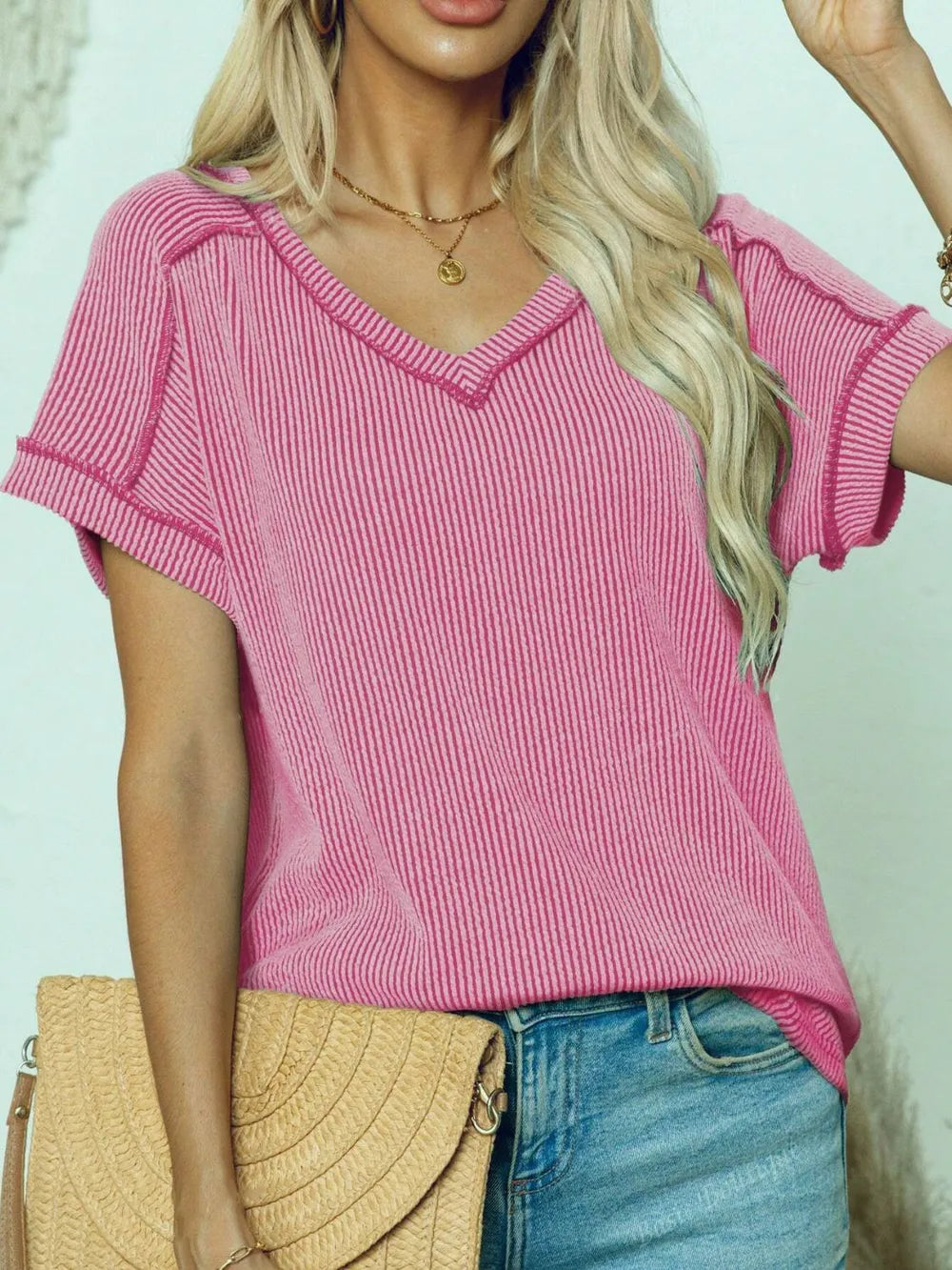 Exposed Seam V-neck Short Sleeve Top (5)