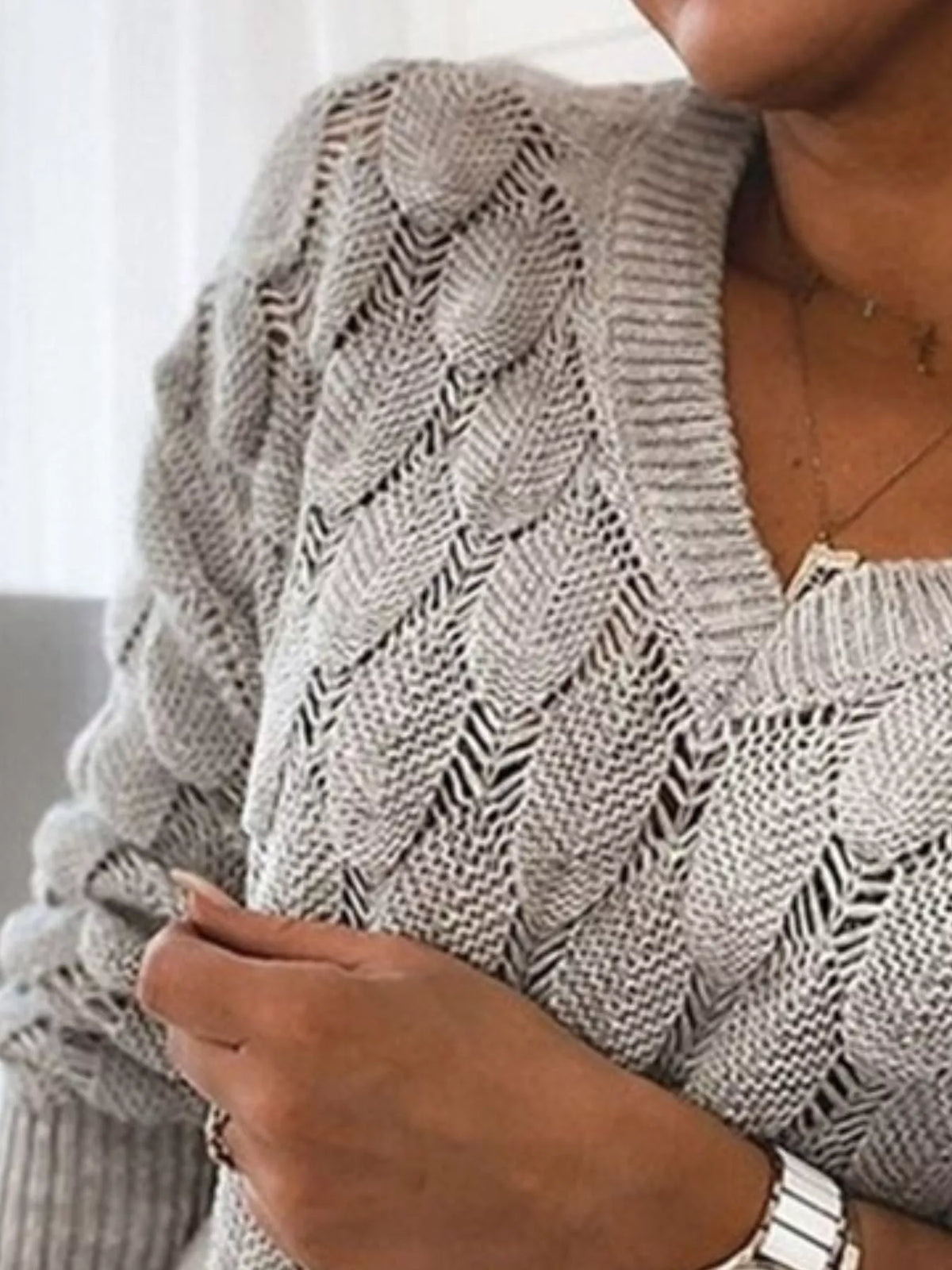 V-neck Knitted Sweater (6)