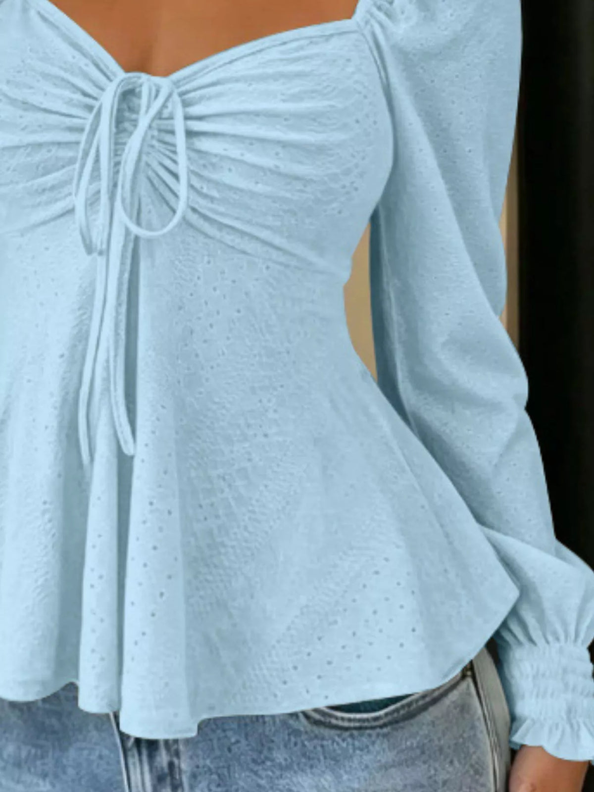 Ruched Sweetheart Neck Long Sleeve Top (18)