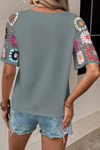Geometric Round Neck Short Sleeve Blouse (5)
