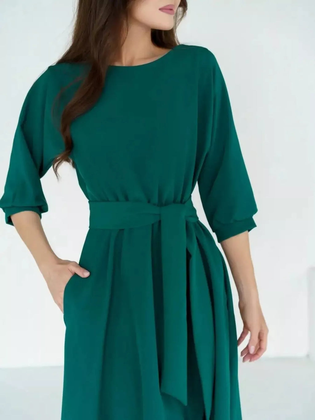 Elegant Belted Waist Midi Dress (3)
