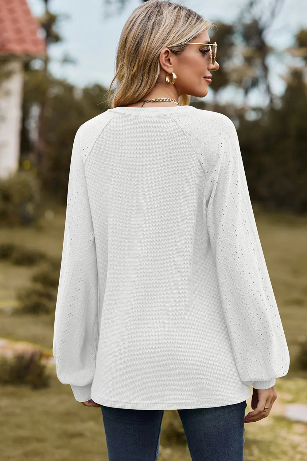 Eyelet Notched Raglan Sleeve T-shirt (18)