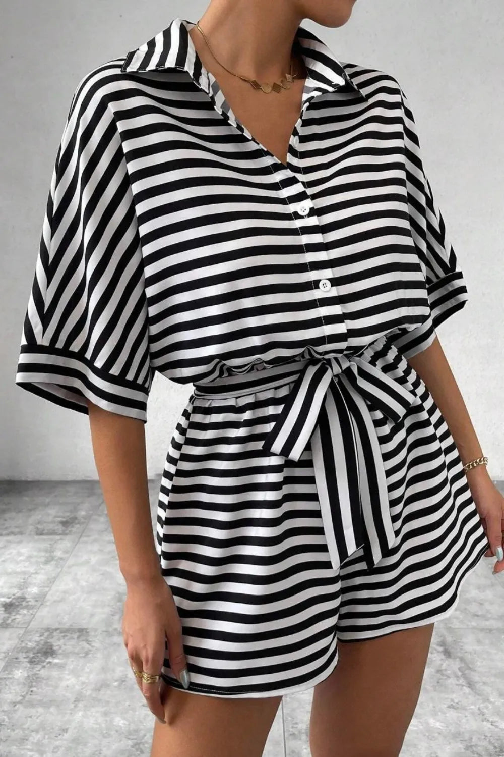 Striped Collared Neck Tie Waist Romper (9)