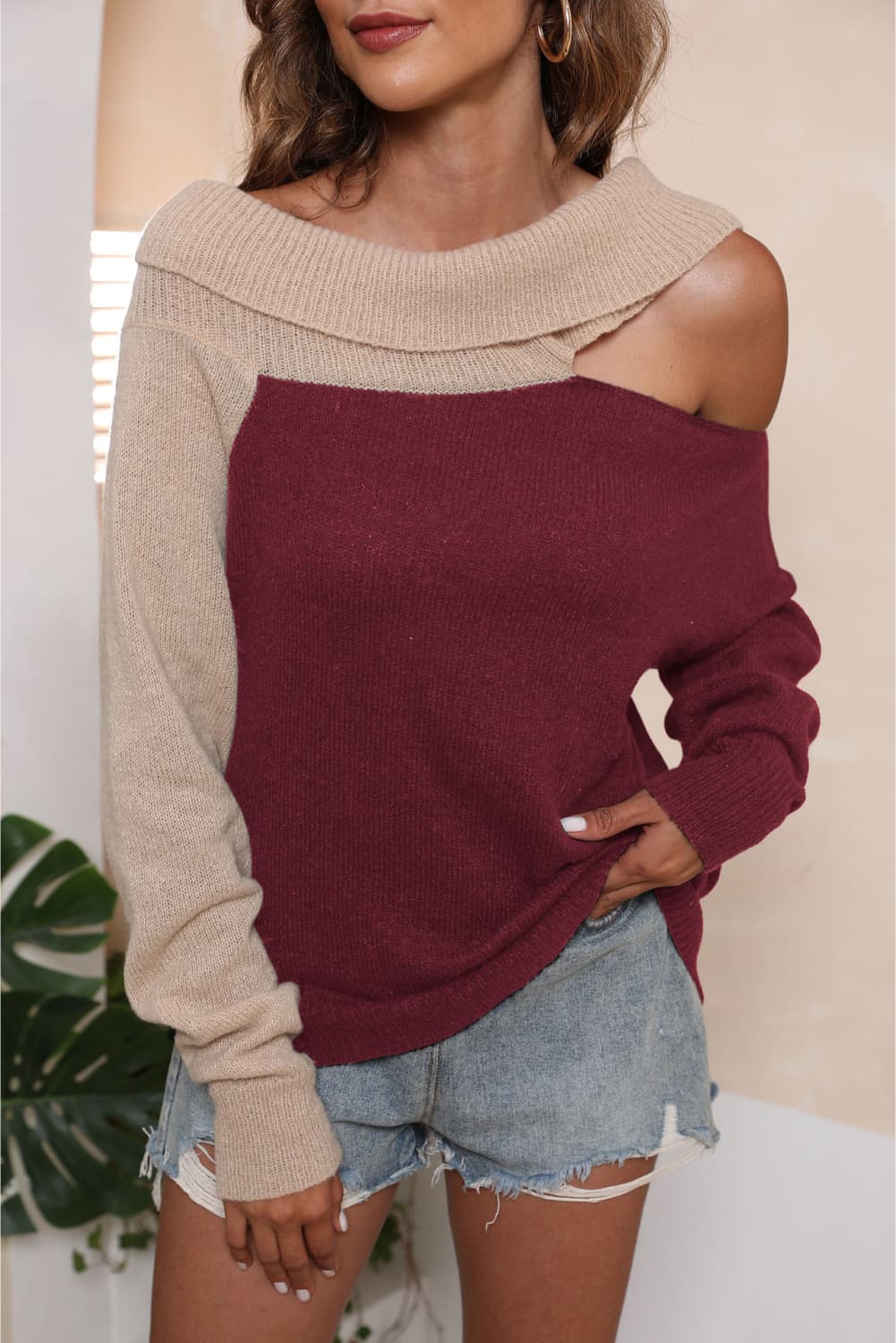 Asymmetrical Long Sleeve Two-tone Cutout Sweater (14)
