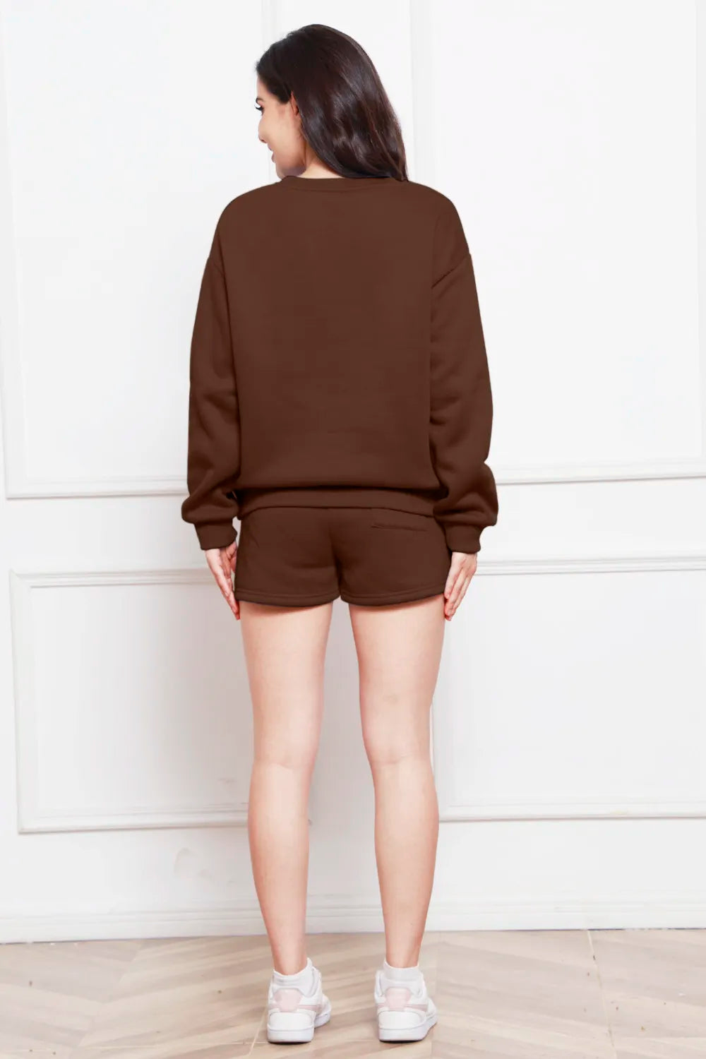 Round Neck Long Sleeve Sweatshirt Drawstring Shorts Set (3)