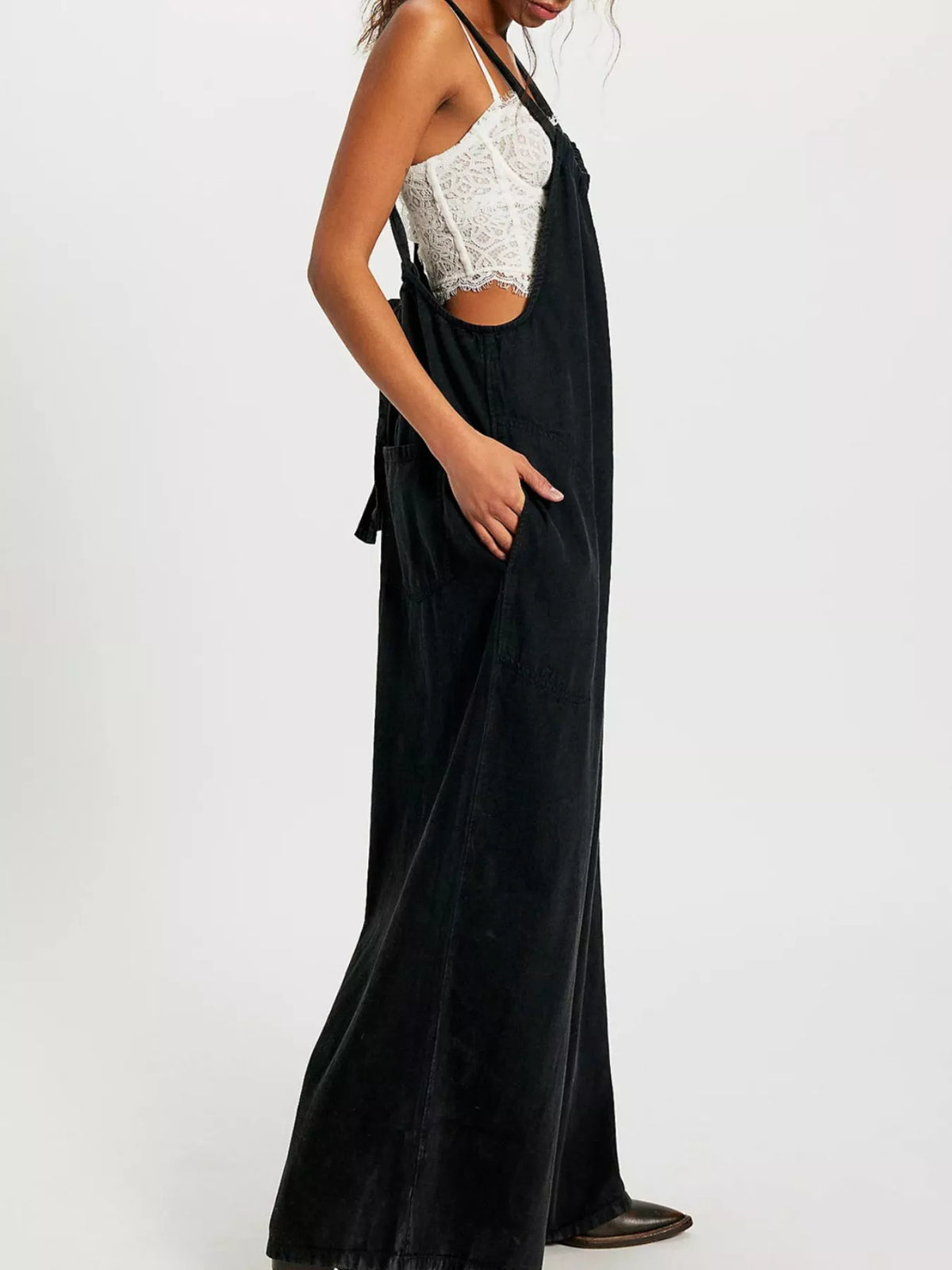 Sleeveless Wide-leg Jumpsuit (14)