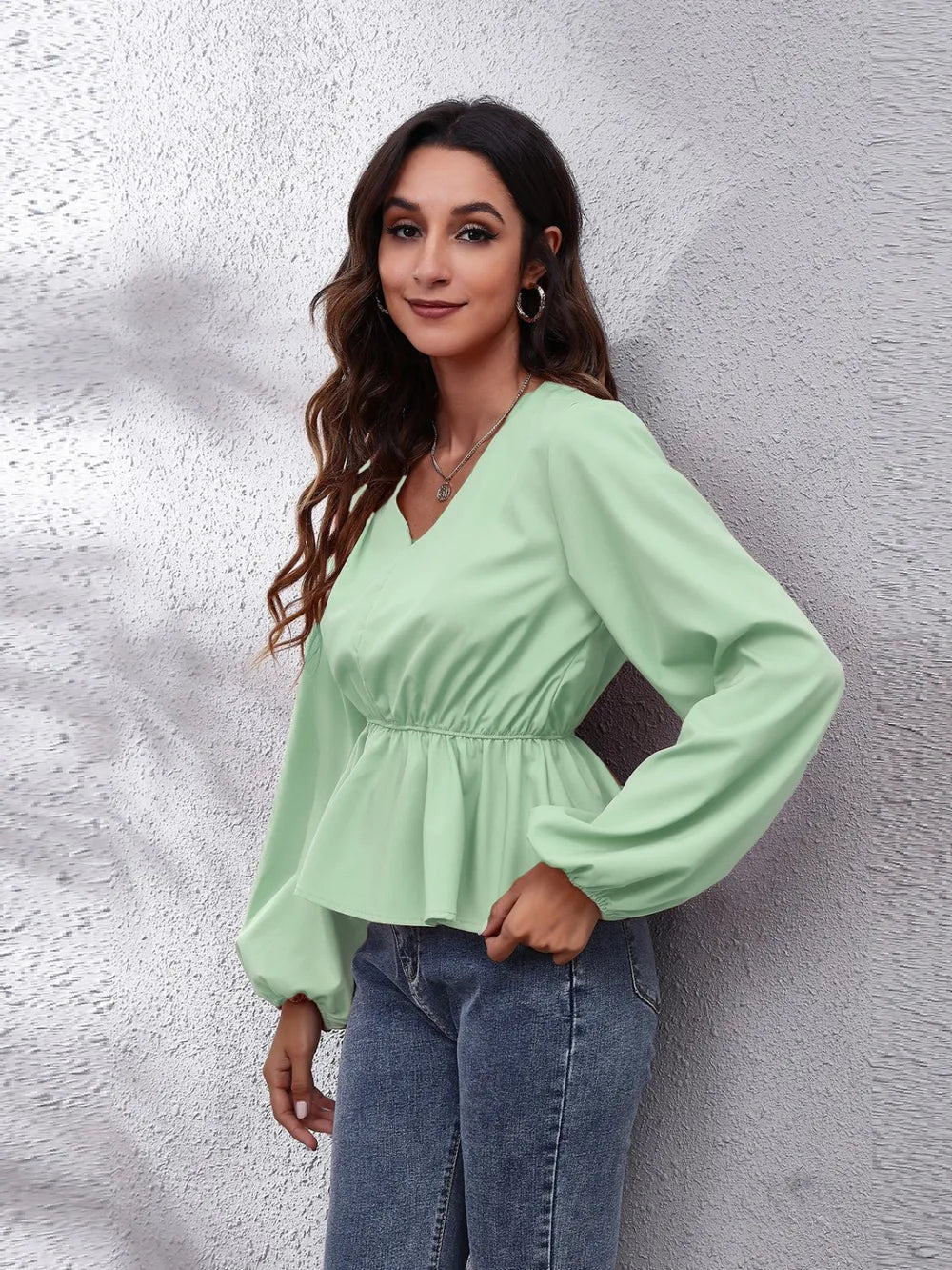 V-neck Balloon Sleeve Peplum Blouse (16)