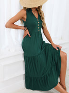 Sleeveless Notched Tiered Midi Dress (21)