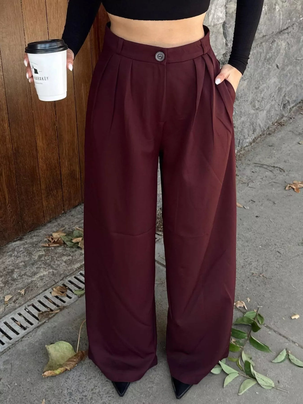 High-waisted Pleated Wide-leg Pants (6)
