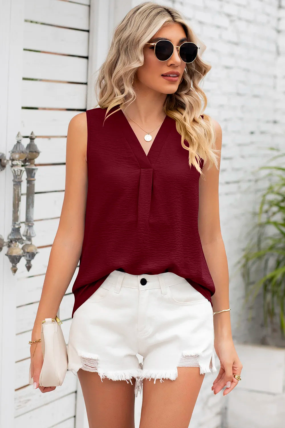 Texture V-neck Sleeveless Top (19)