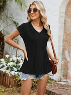 Relaxed Fit V-neck T-shirt (3)