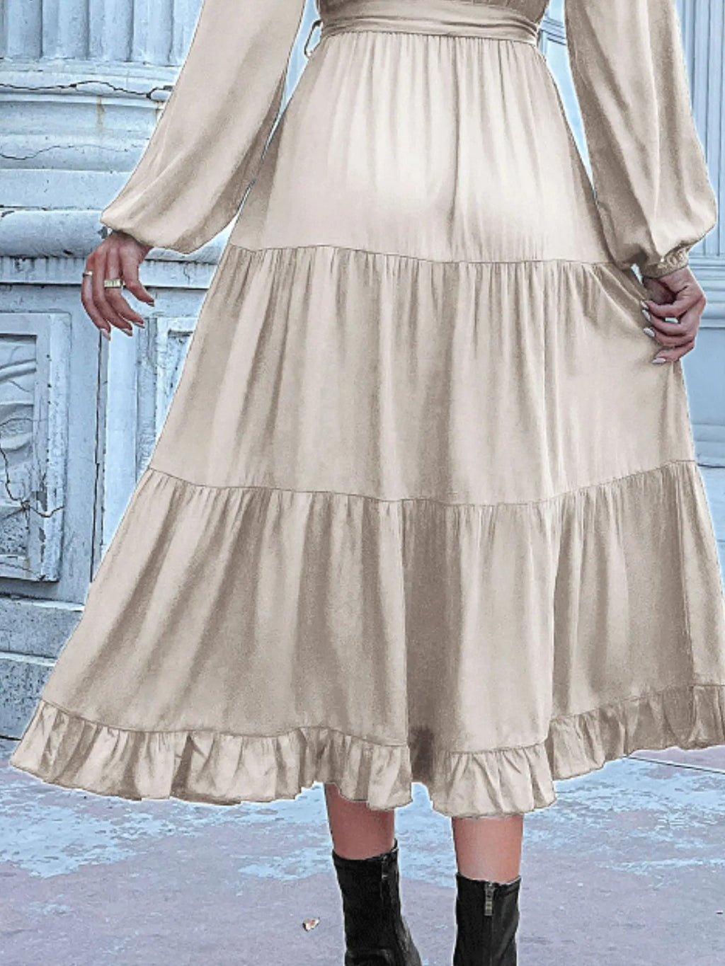 Ruffled Hem V-neck Balloon Sleeve Dress (24)