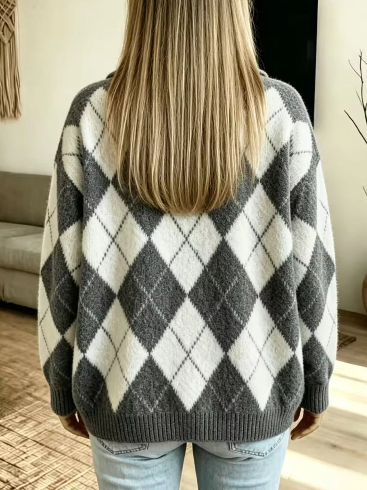 Argyle Pattern Collared Pullover Sweater (6)