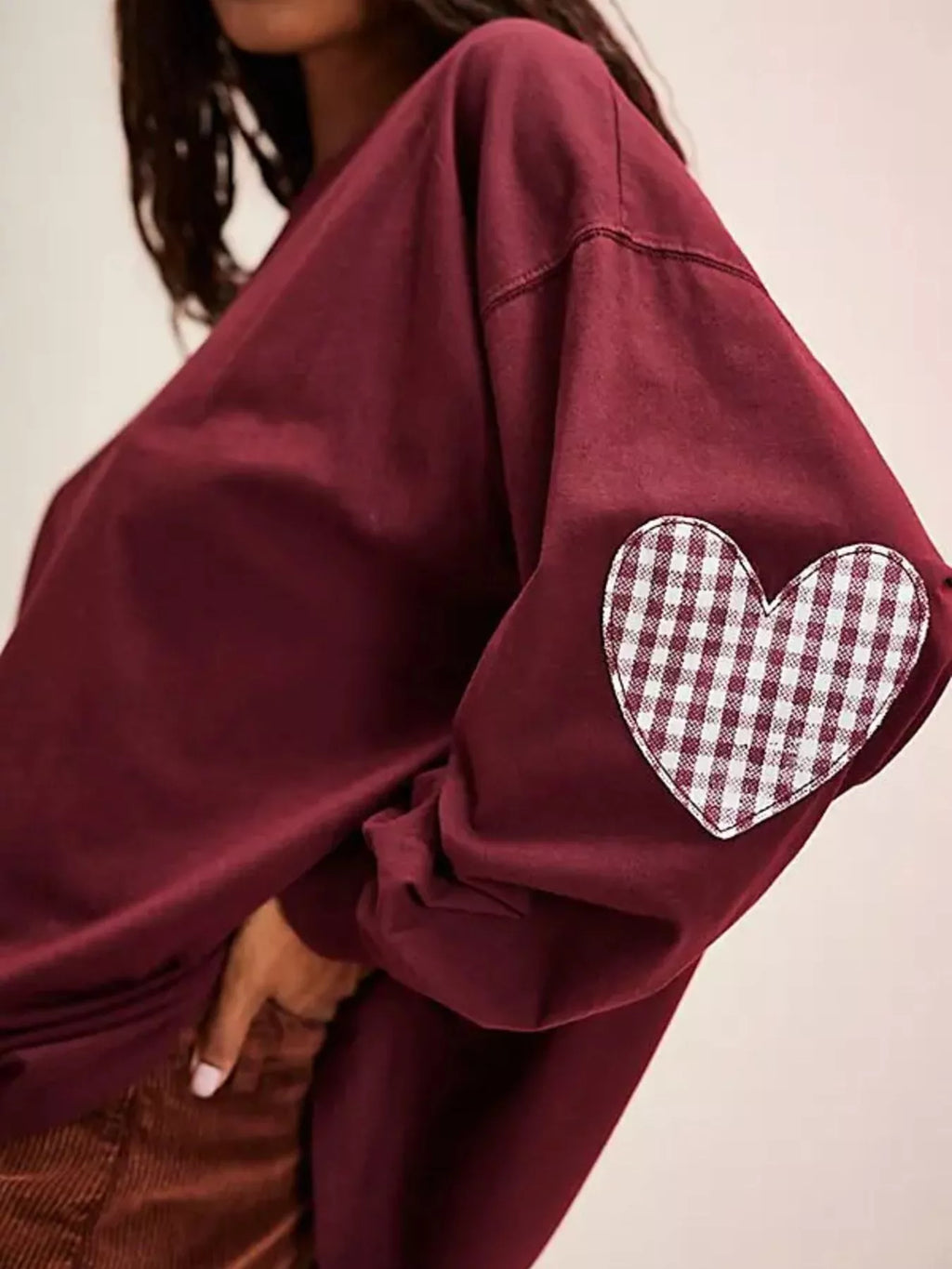 Heart Patch Long Sleeve Sweatshirt (3)