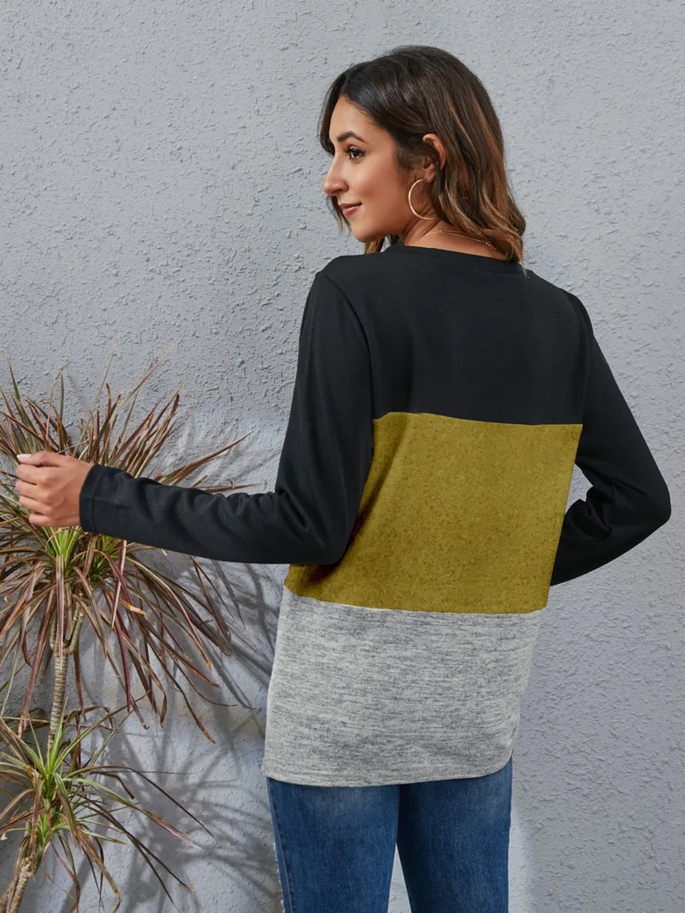 Block Round Neck Long Sleeve T-shirt (20)