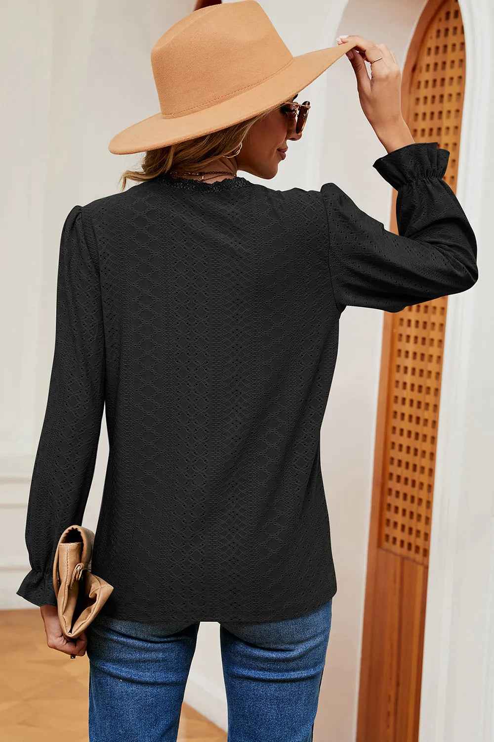 Eyelet V-neck Flounce Sleeve T-shirt (12)