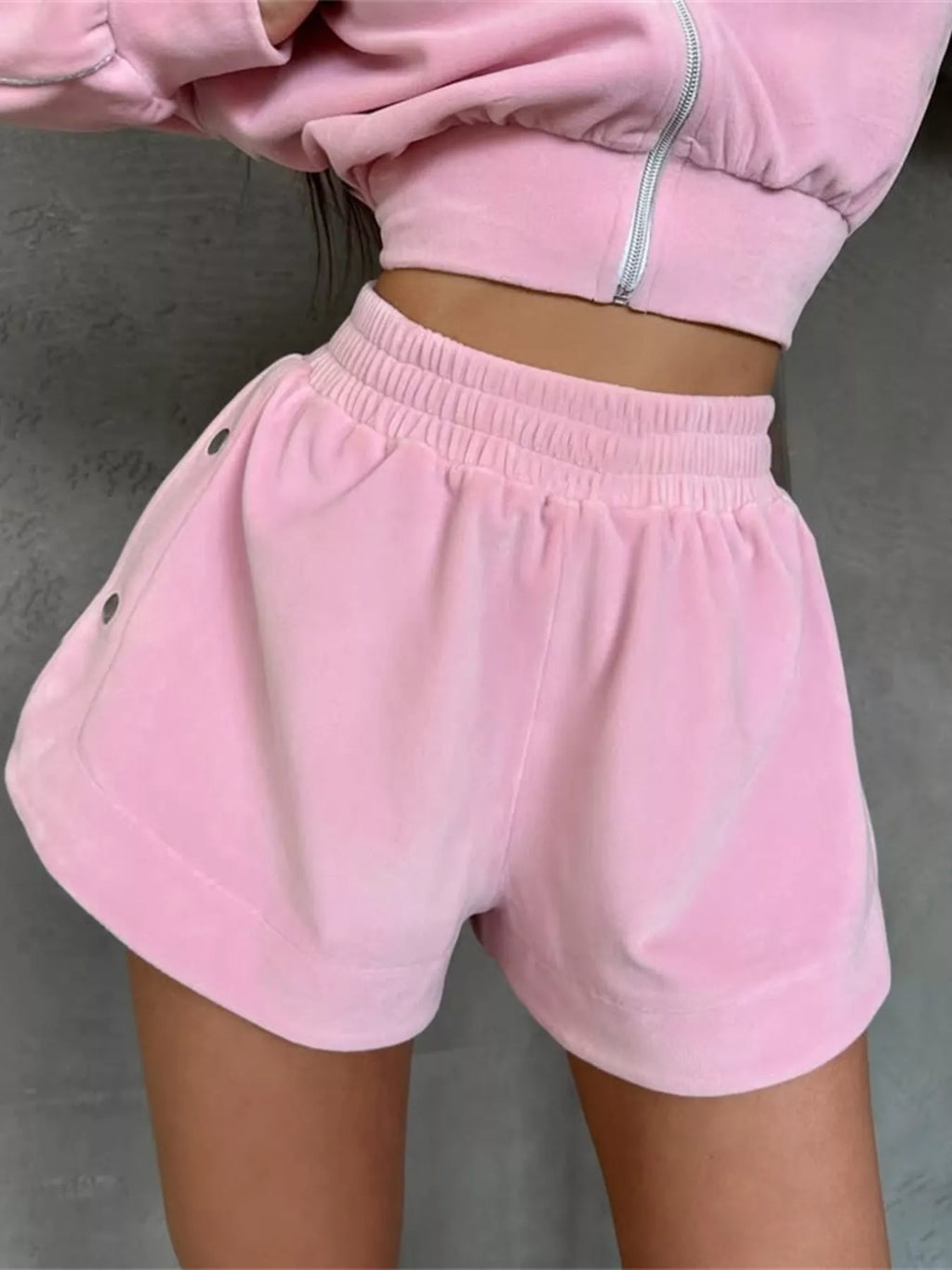 Zip-up Outerwear Shorts Set (15)