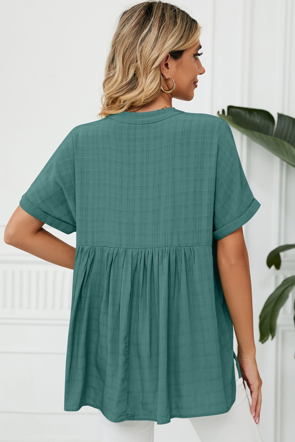 Side Slit Notched Neck Cuffed Short Sleeve Blouse (6)