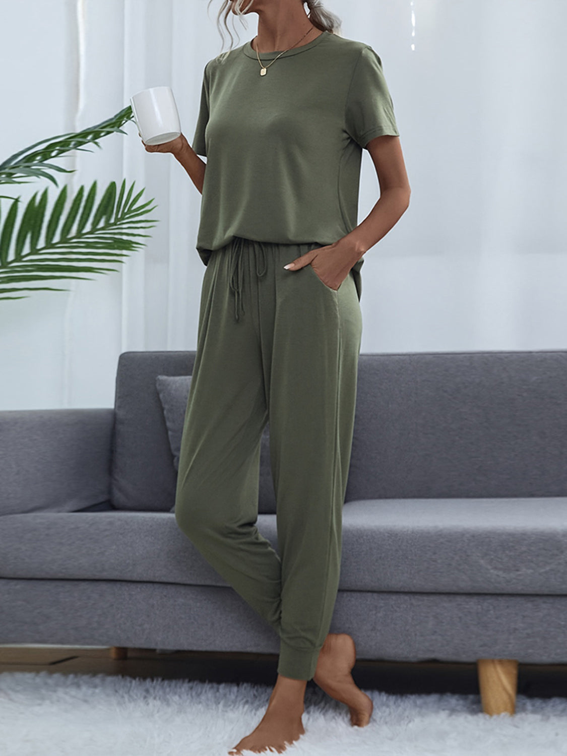 Round Neck Short Sleeve Top Pants Set (7)