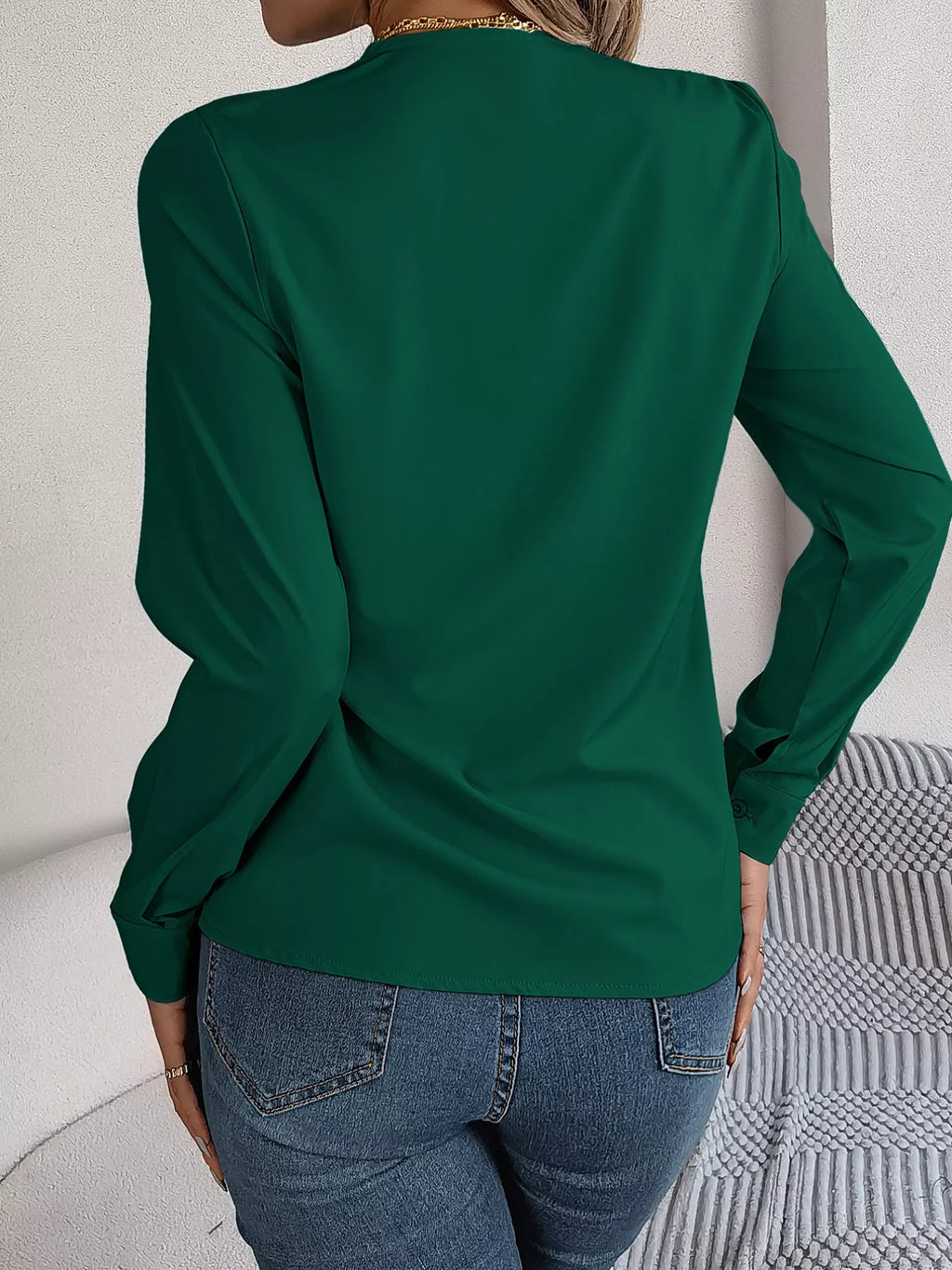 Layered V-neck Long Sleeve Blouse (19)