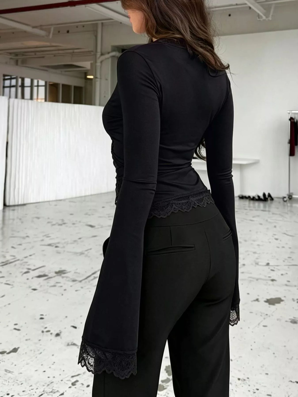 Lace-trimmed Long Sleeve Wrap T-shirt (17)
