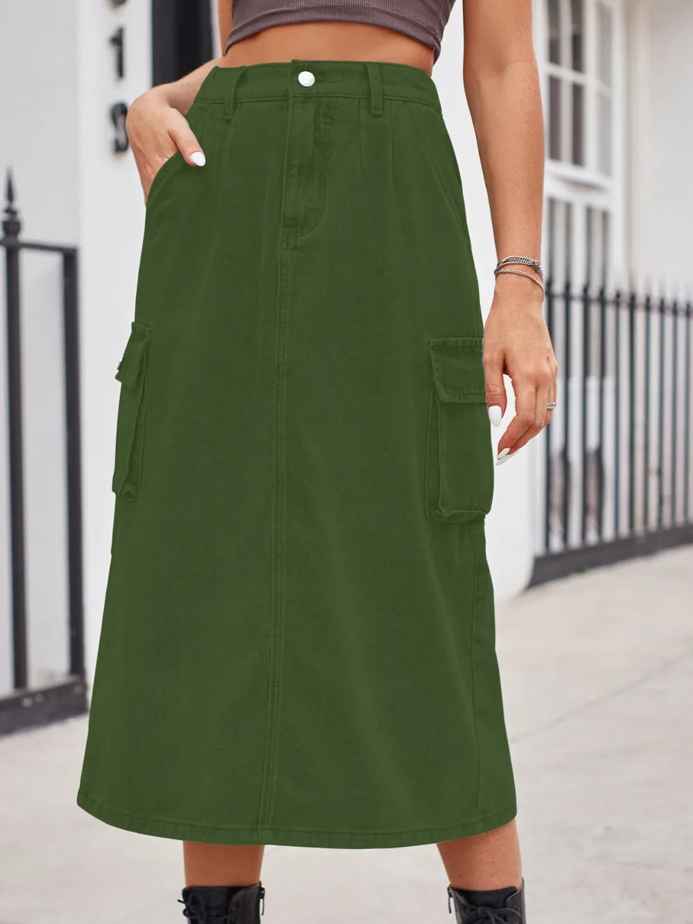 Slit Buttoned Denim Skirt Pockets (6)