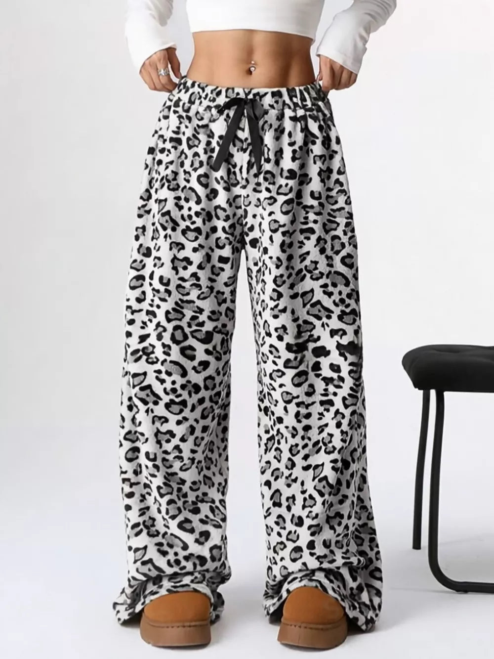Leopard Wide Leg Plush Pants (17)