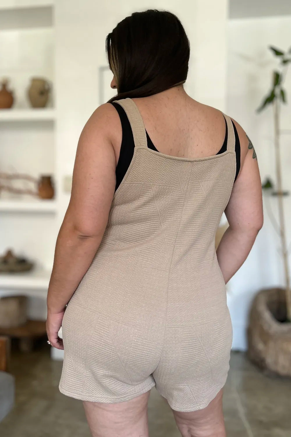 Full Size Texture Sleeveless Romper (8)