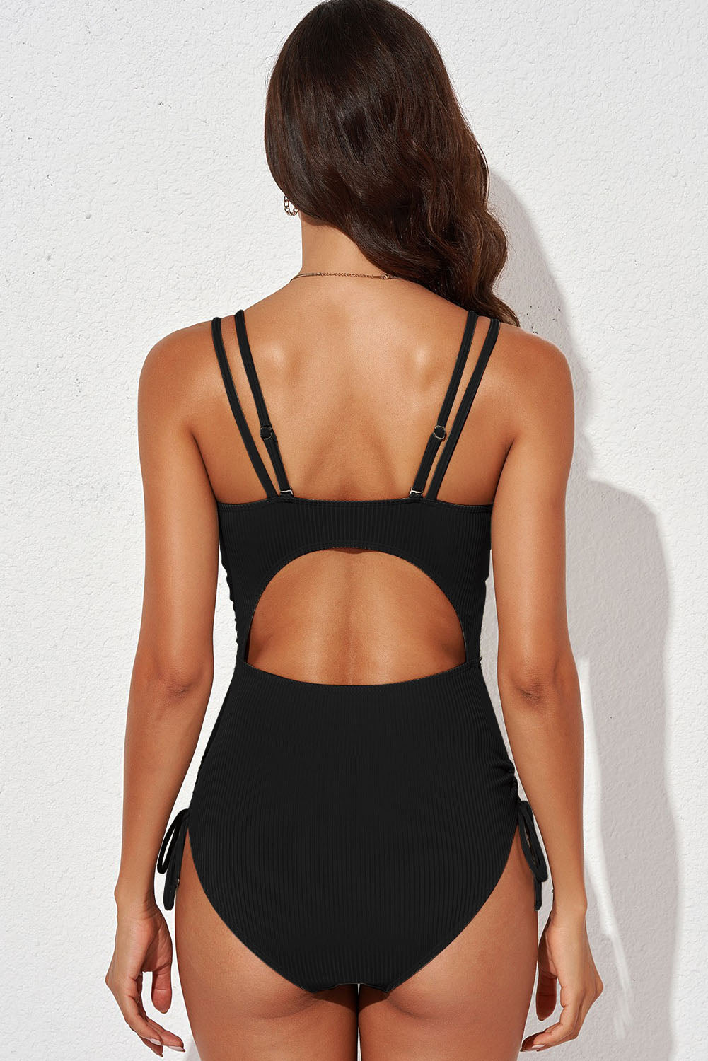 Tied Cutout Plunge One-piece Swimsuit (18)