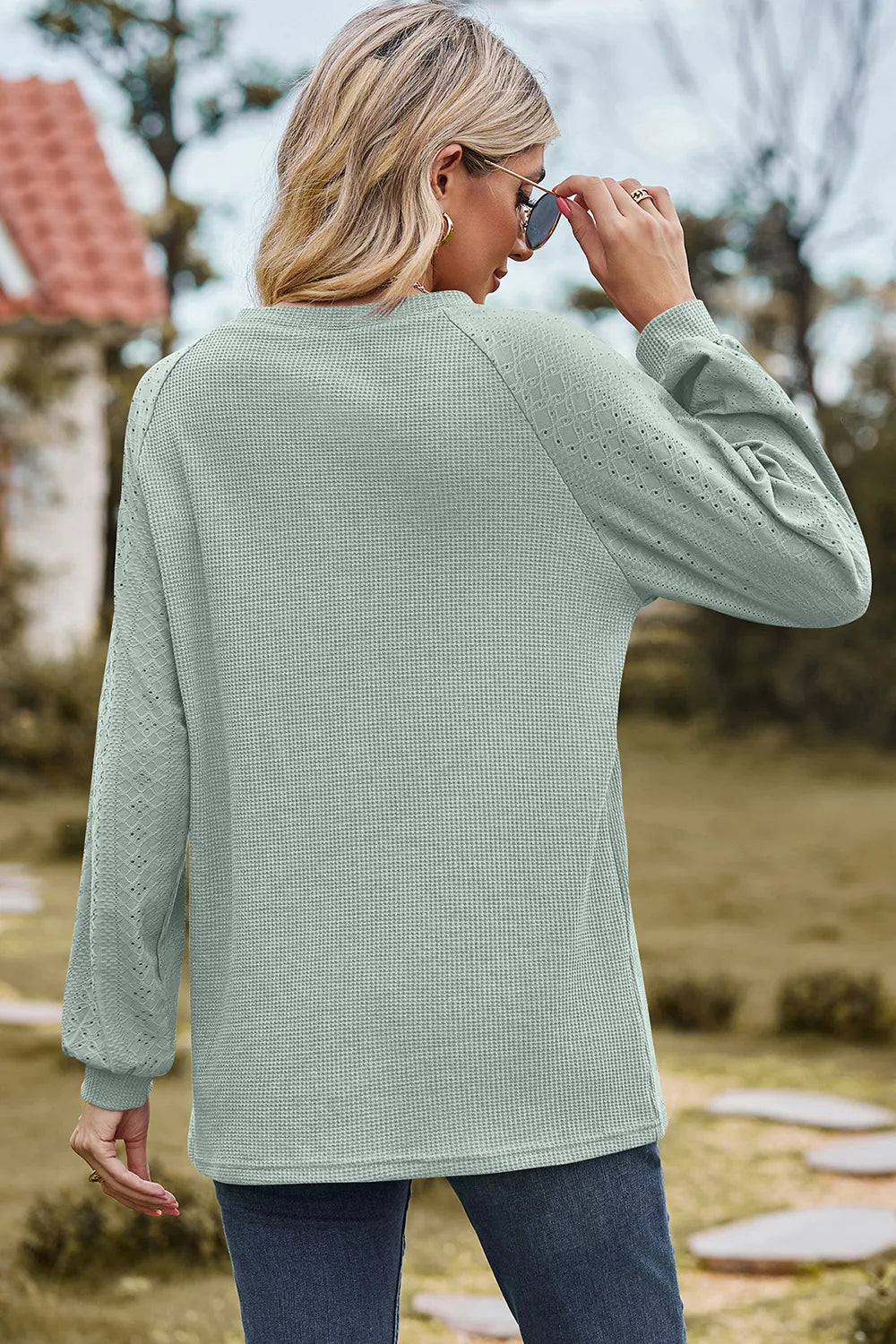 Eyelet Round Neck Long Sleeve T-shirt (12)