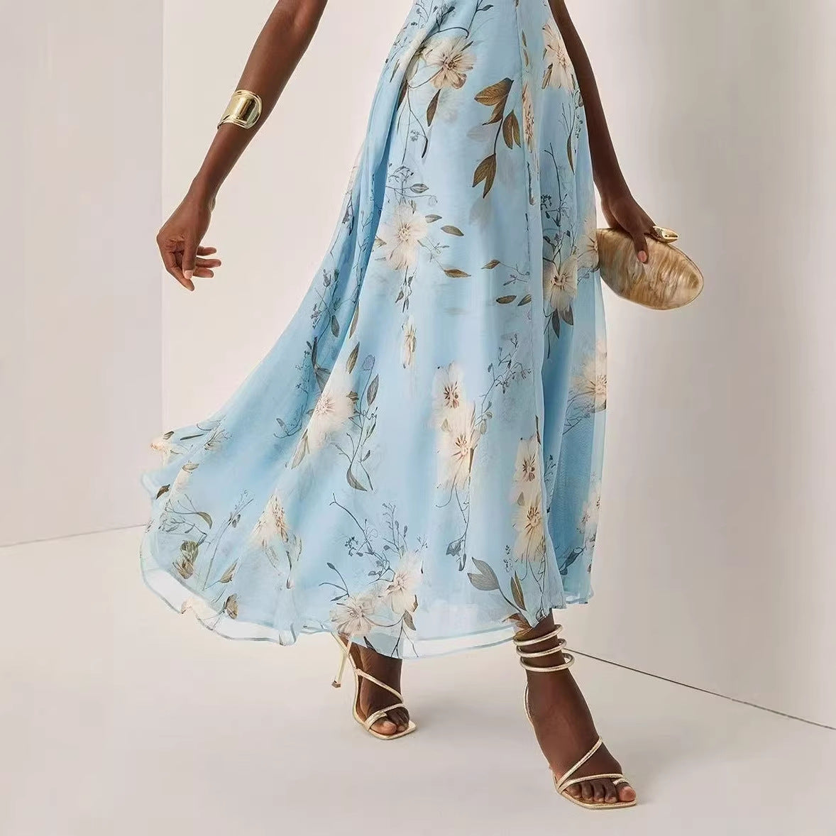Printed Maxi Dress photo 3