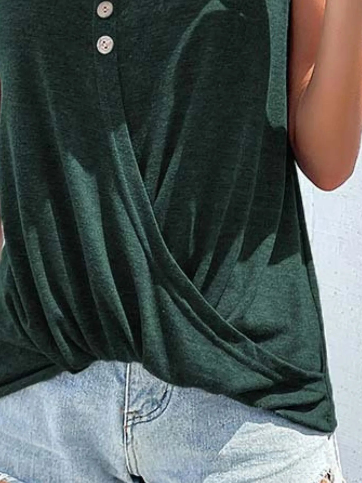 Full Size Twisted Hem Button Detail Tank Plus (5)