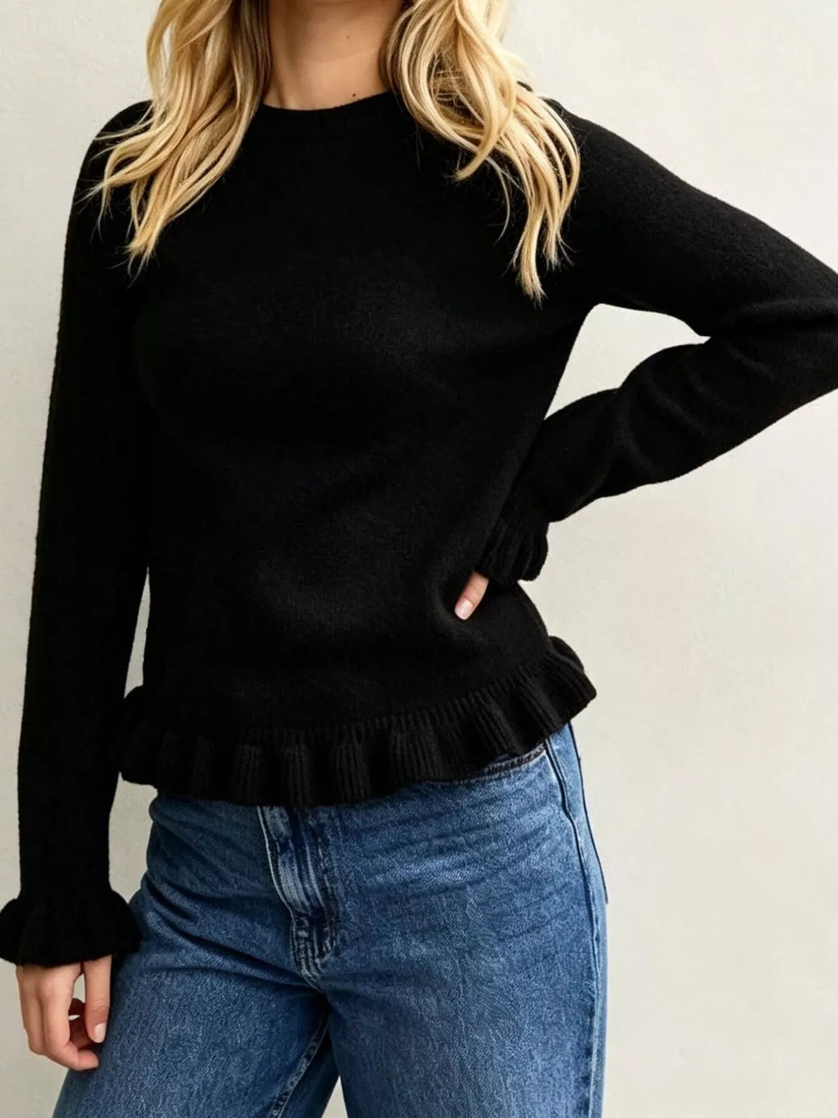 Ruffle-trimmed Crew Neck Sweater (8)