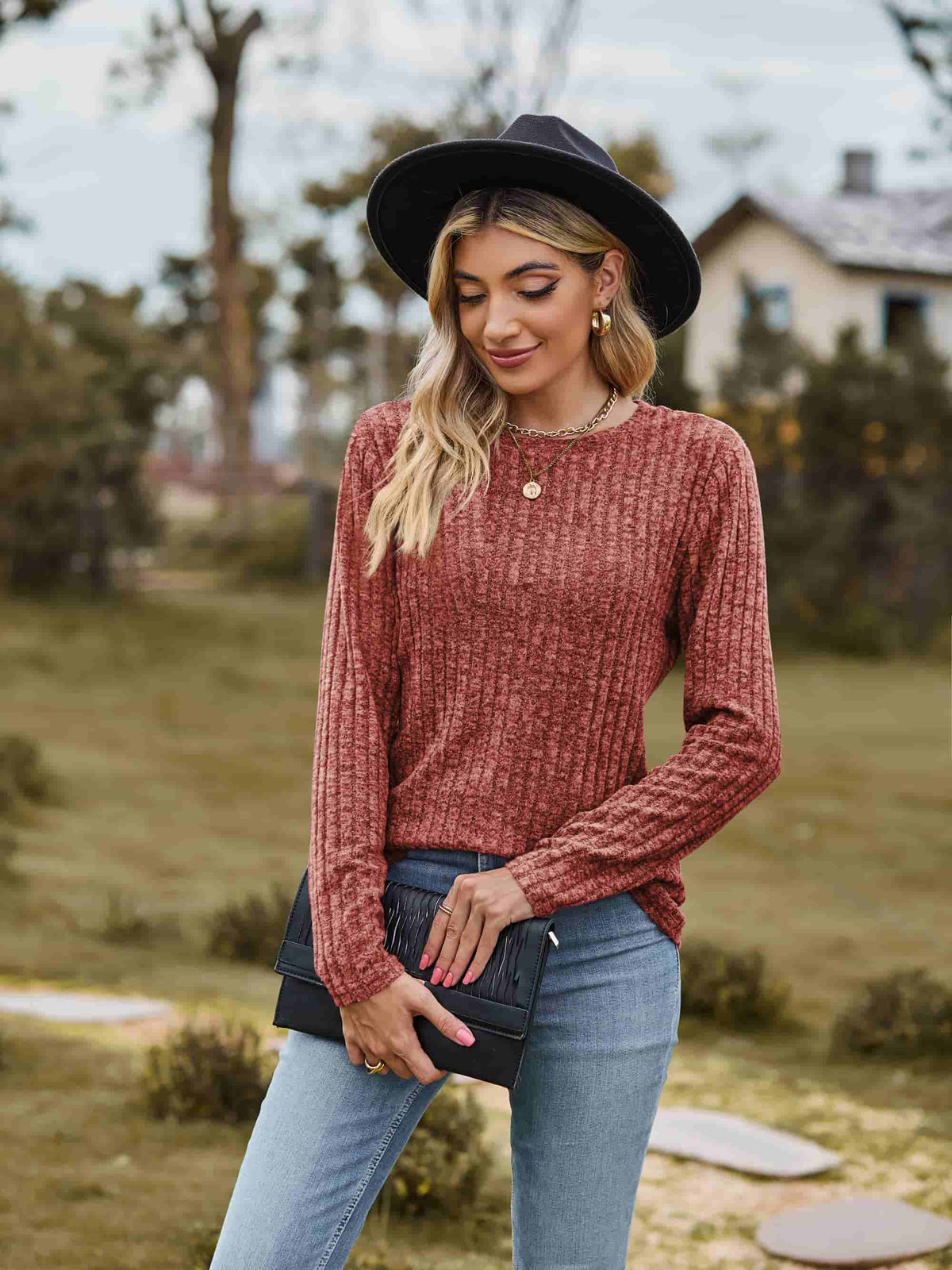 Ribbed Round Neck Long Sleeve Tee (7)