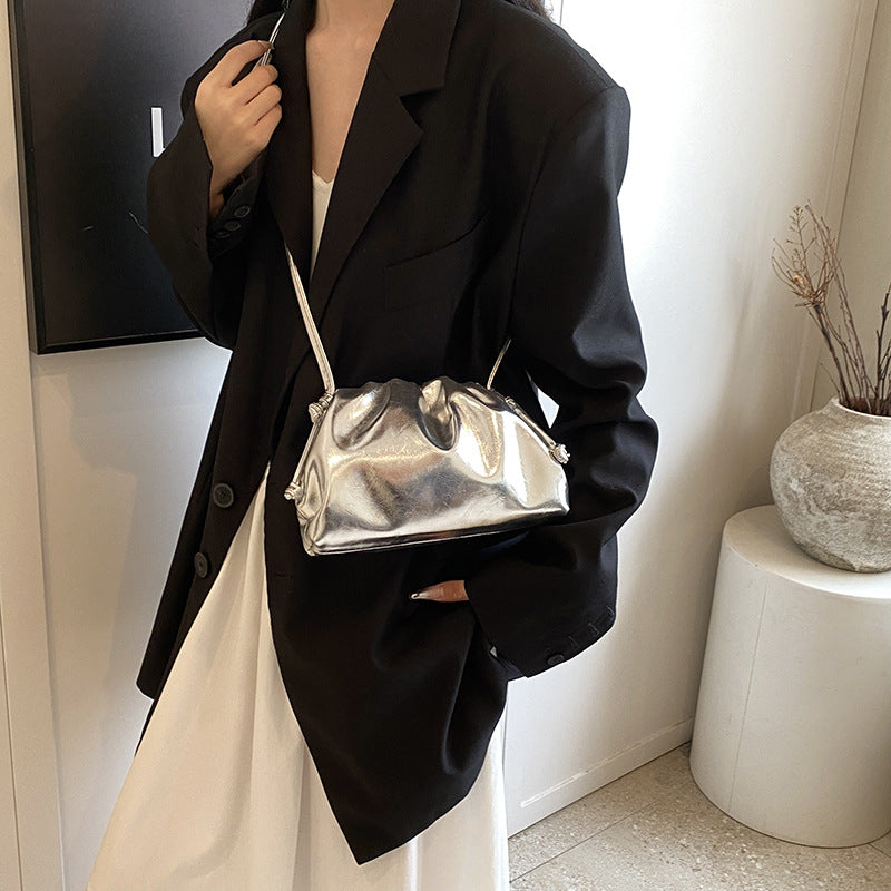 Advanced Texture Silver Dumpling Bag Shoulder photo 2