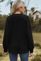 Textured V-neck Dropped Shoulder T-shirt (6)