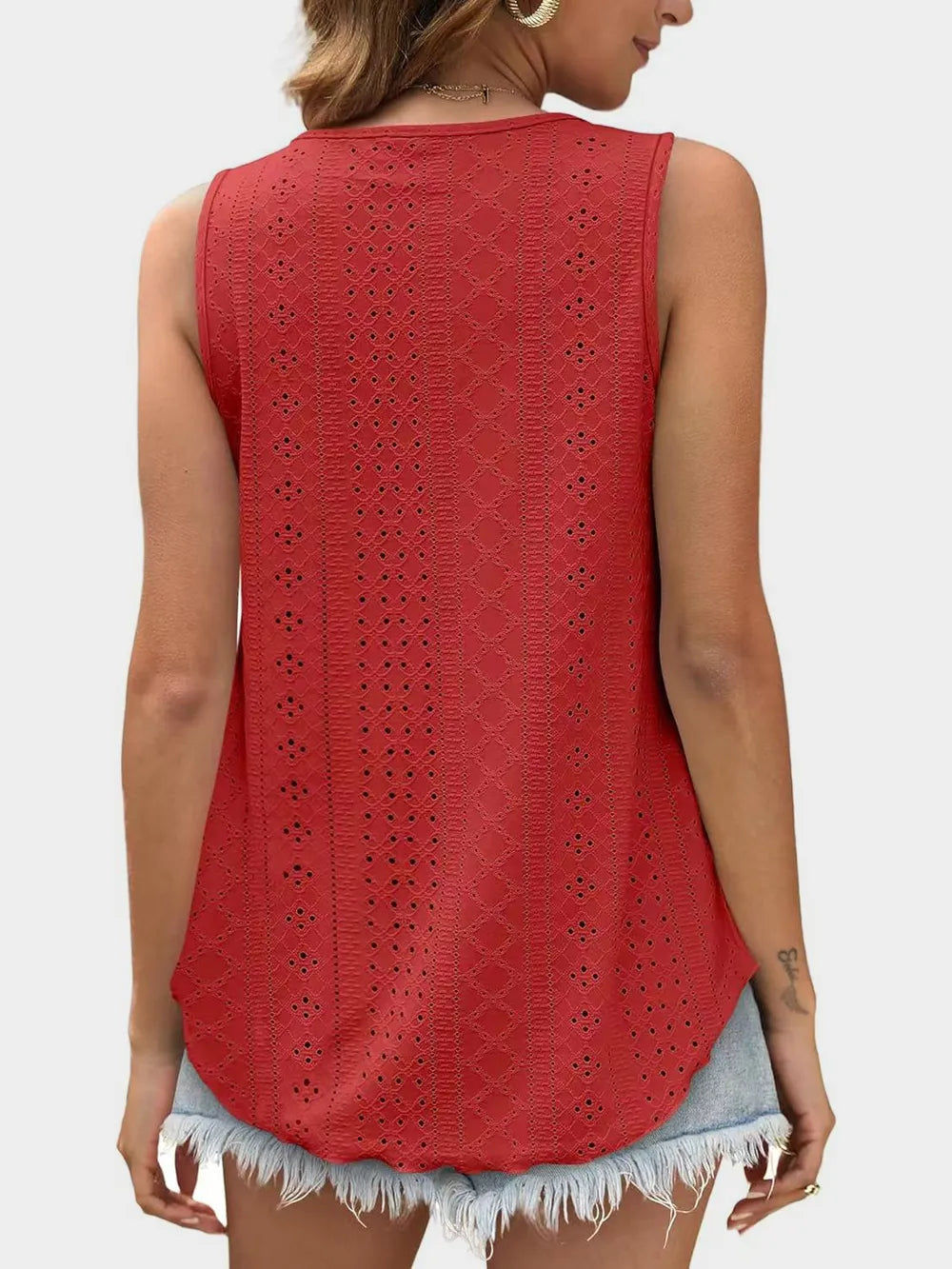 Eyelet Round Neck Tank (13)