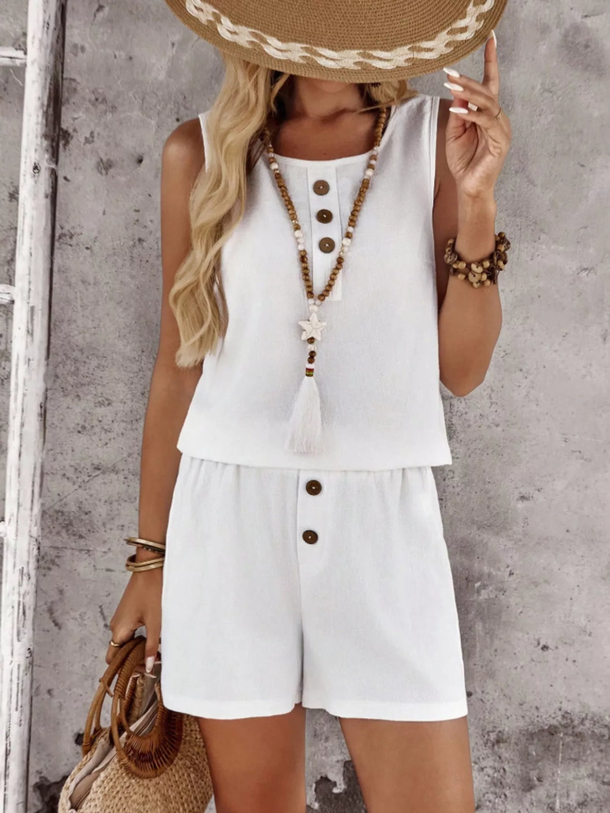 Decor Button Round Neck Tank Shorts Set (11)