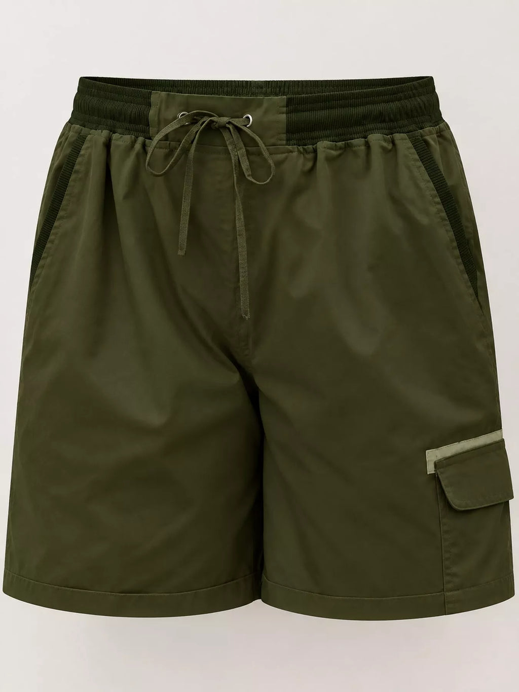 Full Size Drawstring Cargo Shorts Plus (46)