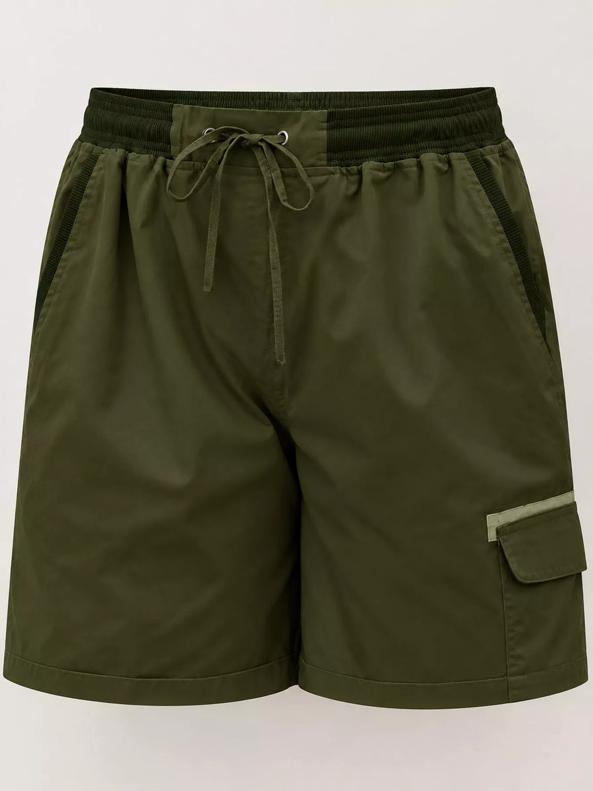 Full Size Drawstring Cargo Shorts Plus (46)