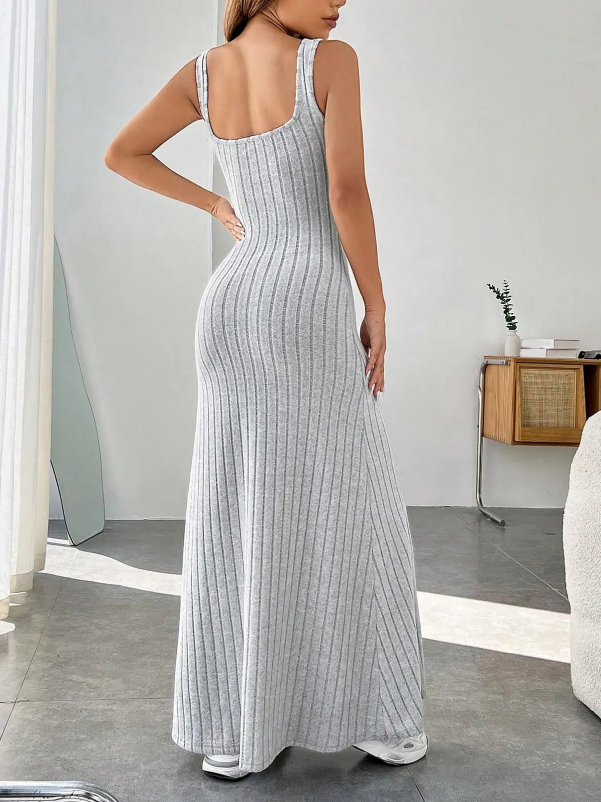 Ribbed Knit Square Neck Sleeveless Maxi Dress (7)