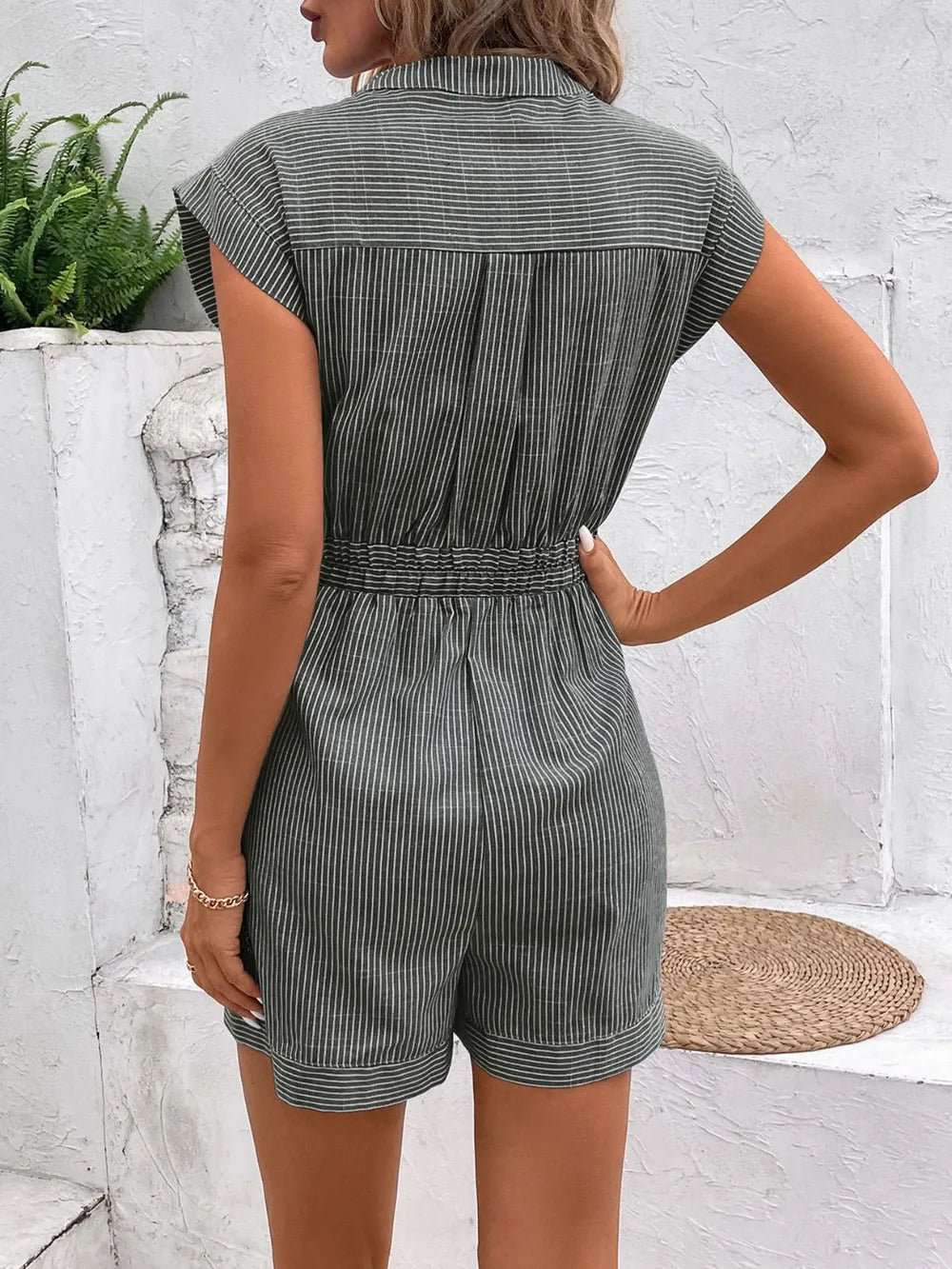 Striped Notched Tie Waist Romper (20)