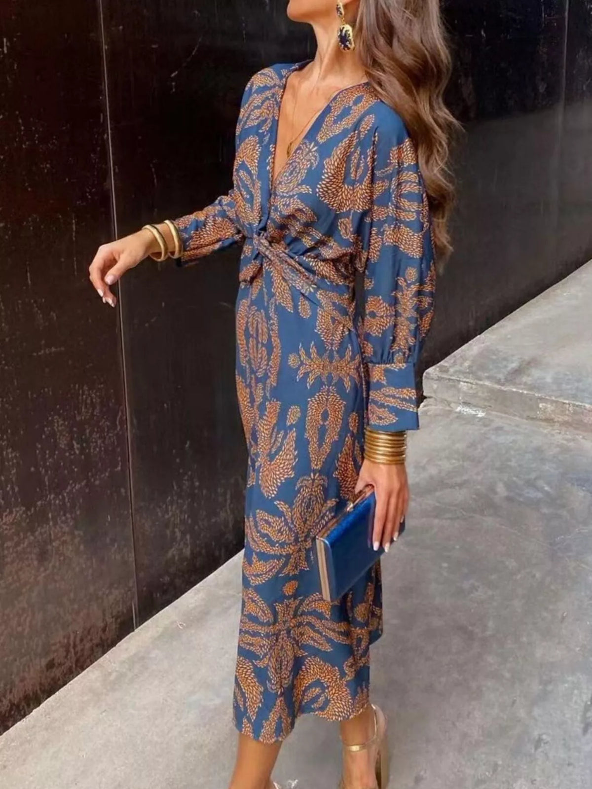 Full Size Printed V-neck Long Sleeve Twisted Midi Dress Plus (2)