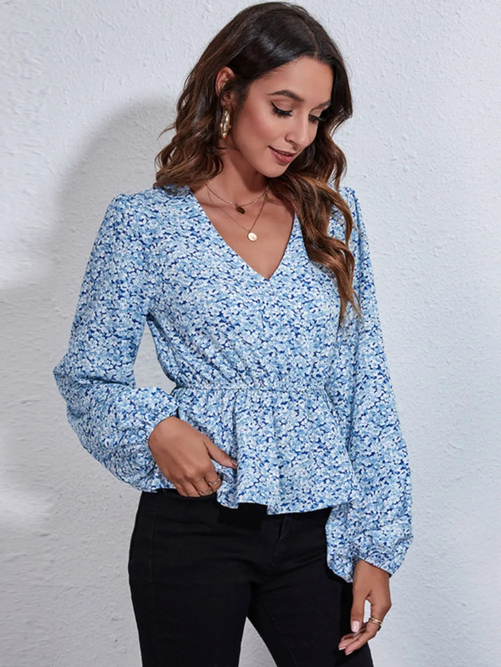 Ruched Printed V-neck Long Sleeve Blouse (11)