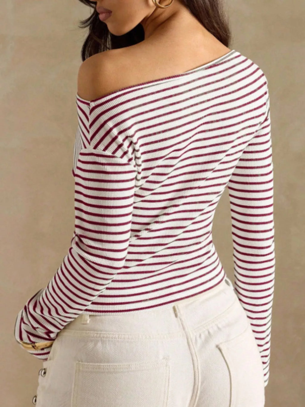 Off-shoulder Striped Ribbed Long Sleeve T-shirt (4)