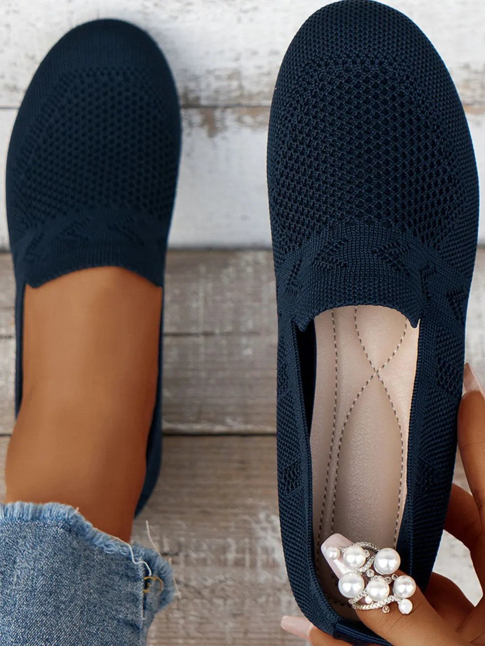 Mesh Round Toe Flat Slip-ons (2)