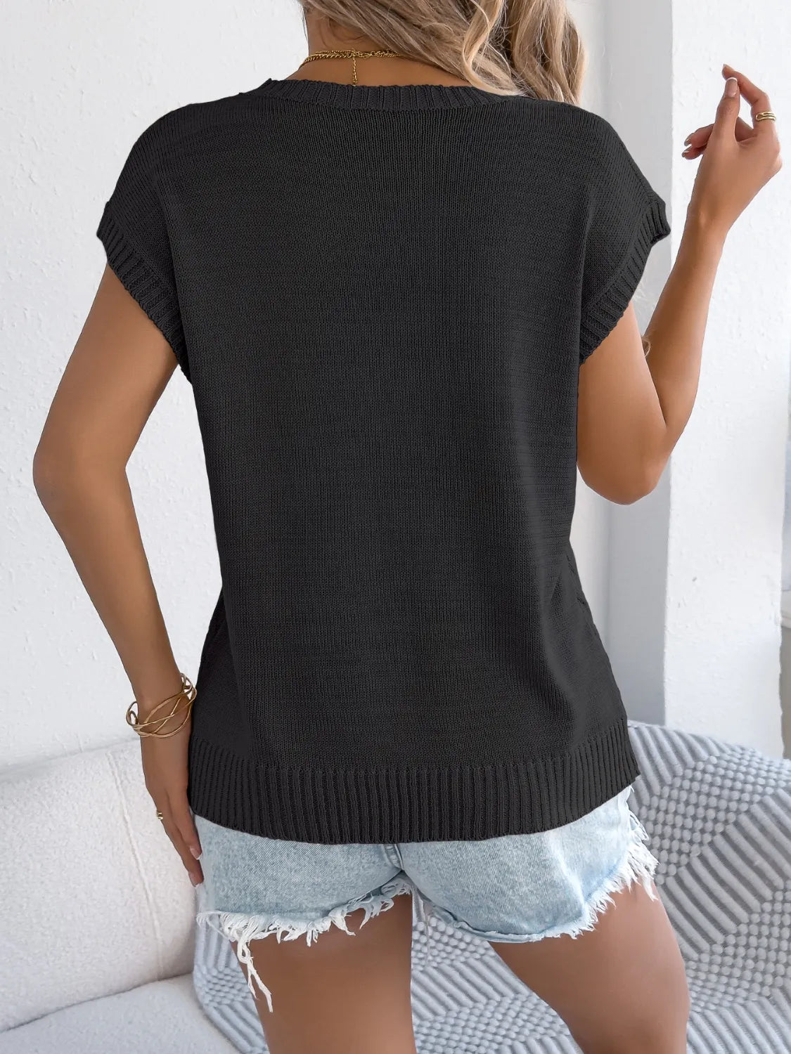 Cable-knit Round Neck Knit Top (15)